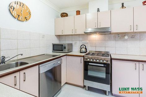 Property photo of 8 Waratah Drive Camillo WA 6111