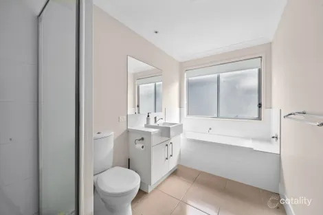 Property photo of 16 Stringybark Place Peregian Springs QLD 4573