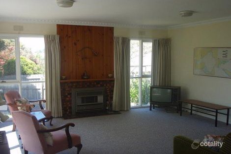 Property photo of 18 Walpole Avenue Indented Head VIC 3223