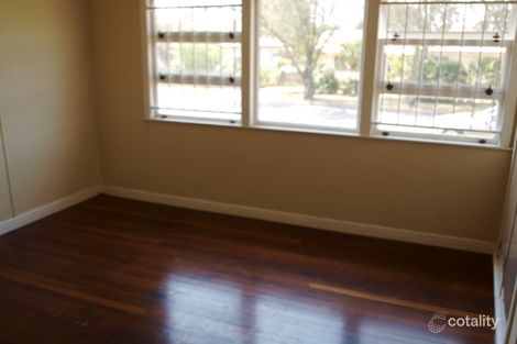 Property photo of 19 Grenadier Circle Ebbw Vale QLD 4304