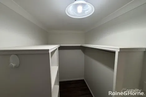 Property photo of 1/1 Heath Terrace Kingaroy QLD 4610