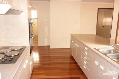 Property photo of 28 Saxonvale Crescent Edensor Park NSW 2176