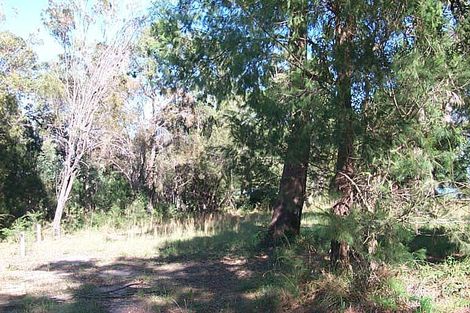 1 President Tce, Macleay Island, QLD 4184