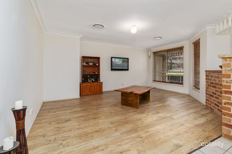 Property photo of 18 Smith Place Mount Annan NSW 2567