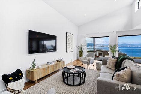 Property photo of 1 Starboard Road Tranmere TAS 7018