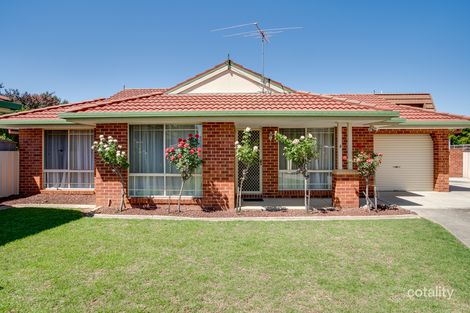 Property photo of 2/567 Seymour Street Lavington NSW 2641