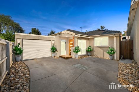 Property photo of 2/117 Outlook Drive Dandenong North VIC 3175