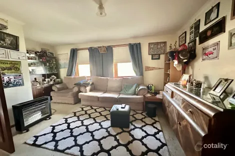 Property photo of 369 Macauley Street Hay NSW 2711