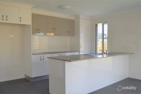 Property photo of 1/32 Claret Ash Drive Guyra NSW 2365