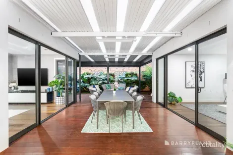 Property photo of 4 Beaconsfield Road Mulgrave VIC 3170