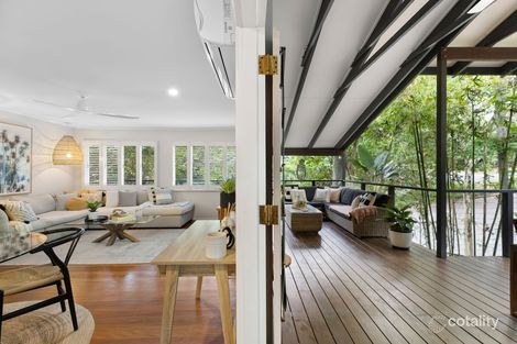 Property photo of 1 Dewrang Street Chapel Hill QLD 4069