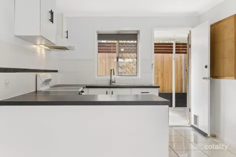 Property photo of 2/96 Smith Road Woodridge QLD 4114