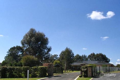 10 Willowgum Cres, Cranebrook, NSW 2749