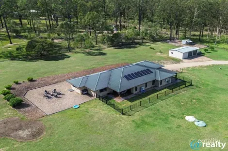 13 Tara Ave, Nanango, QLD 4615