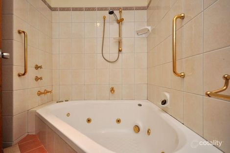 Property photo of 32 Topaz Drive Flagstaff Hill SA 5159