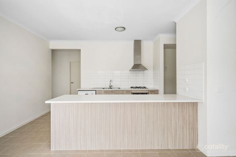 Property photo of 30 Eagle Boulevard Doreen VIC 3754
