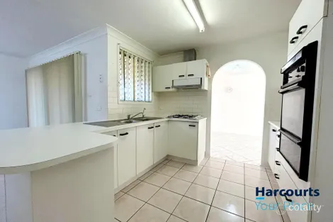 Property photo of 32 Unicombe Crescent Oakhurst NSW 2761