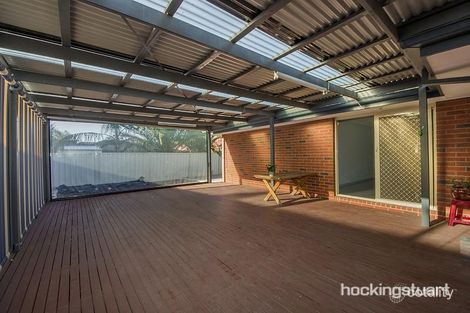 Property photo of 6 Belair Court Caroline Springs VIC 3023