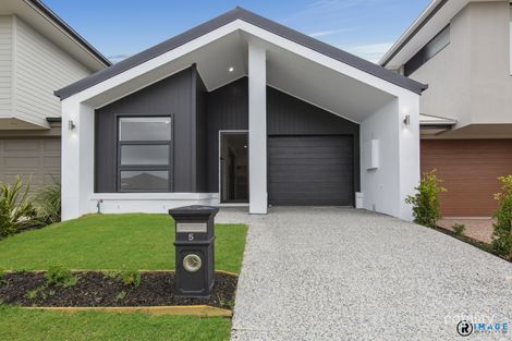 Property photo of 5 Lackmann Crescent Mango Hill QLD 4509