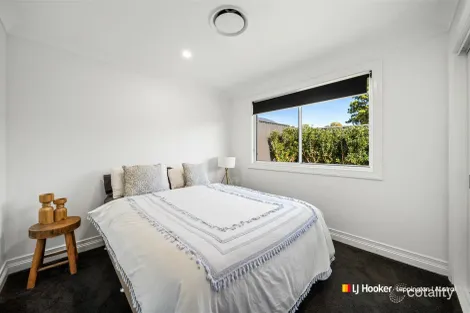 Property photo of 5 Station Master Avenue Thirlmere NSW 2572