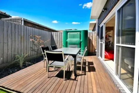 Property photo of 2/3 Clara Street Fawkner VIC 3060