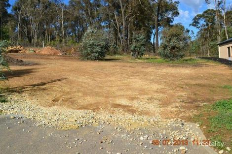 15 Bronwyn Ct, Spring Gully, VIC 3550