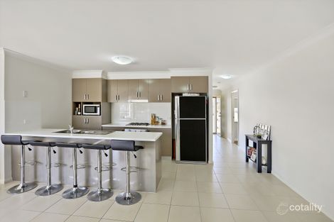 Property photo of 24 Quarterhorse Parade Wadalba NSW 2259