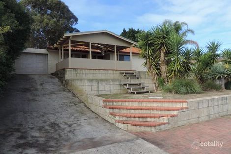 Property photo of 32 Marybrook Road Heathridge WA 6027