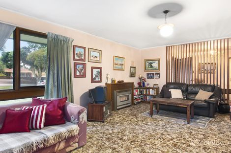 Property photo of 33 Swift Drive Glen Waverley VIC 3150