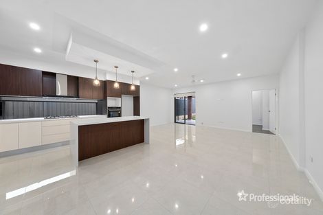 Property photo of 33 Gloaming Street Box Hill NSW 2765