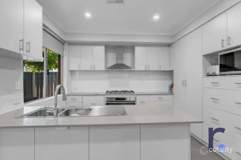 Property photo of 11 Fairmount Boulevard Brabham WA 6055