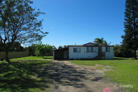 14 Chards Rd, Avenell Heights, QLD 4670