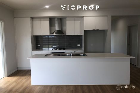 Property photo of 77 Juscelina Drive Craigieburn VIC 3064