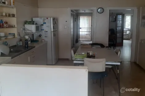 Property photo of 11A Rhyde Street Mount Lofty QLD 4350