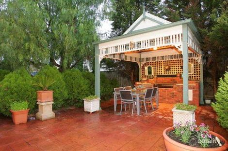 Property photo of 51 Haddington Crescent Greenvale VIC 3059