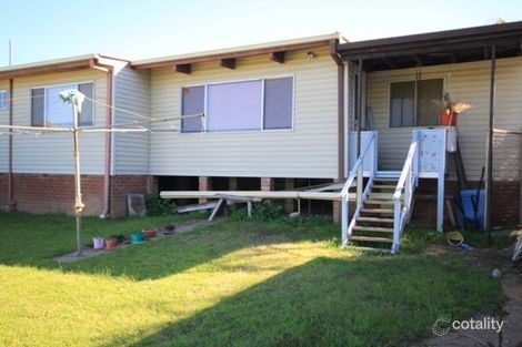 Property photo of 99 Meadow Street Kooringal NSW 2650