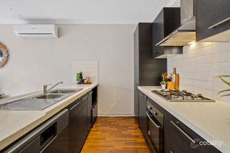 2/3 Mossfield Ave, Ferntree Gully, VIC 3156