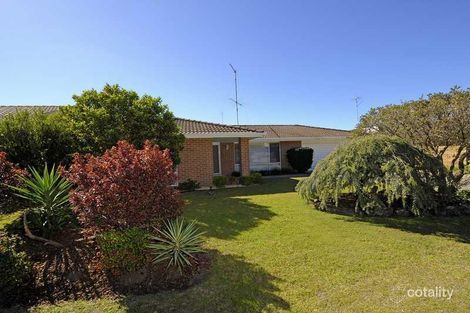 143 Rocky Point Rd, Fingal Bay, NSW 2315
