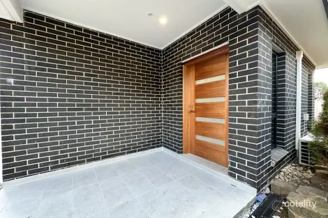 4 Stubbs Pl, Ingleburn, NSW 2565