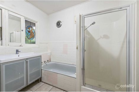 Property photo of 4 Olivette Avenue Upper Ferntree Gully VIC 3156