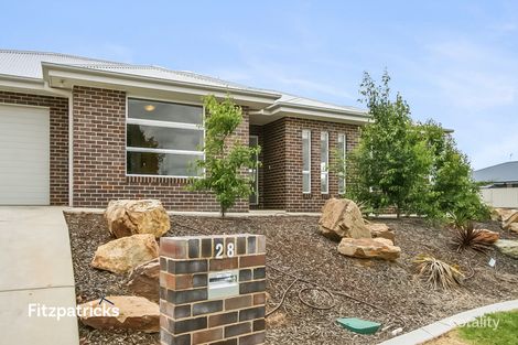 Property photo of 28 Franklin Drive Estella NSW 2650