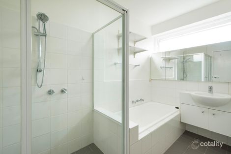 Property photo of 2/20 Katandra Road Ormond VIC 3204