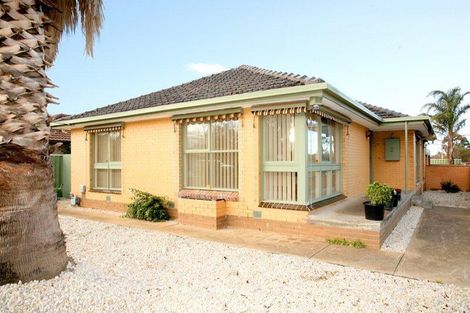 Property photo of 2 Esta Street Melton VIC 3337