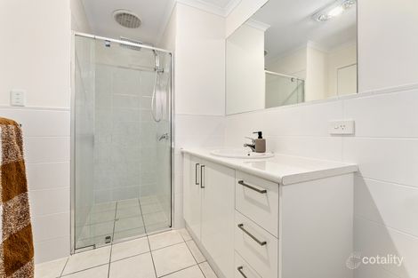 Property photo of 32 Desyllas Drive Direk SA 5110