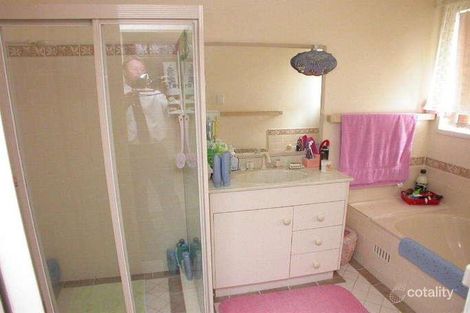 Property photo of 29 Brickendon Avenue Mardi NSW 2259