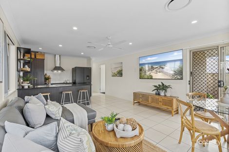 Property photo of 20 Mieka Crescent Pimpama QLD 4209