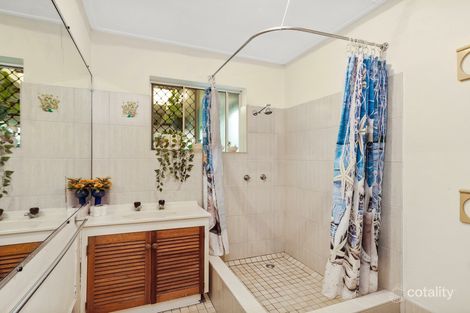 Property photo of 27 Edgar Street Bungalow QLD 4870