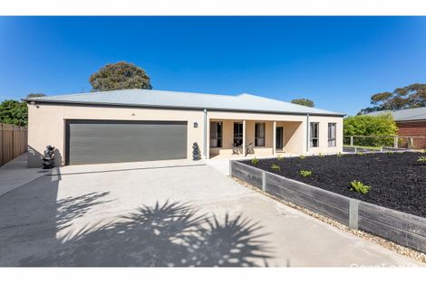 Property photo of 35 Cassinia Court Thurgoona NSW 2640