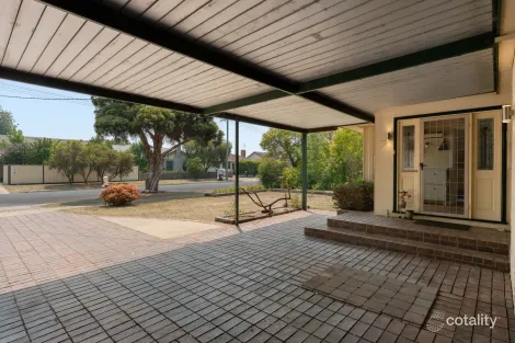 Property photo of 7 Edward Street Benalla VIC 3672