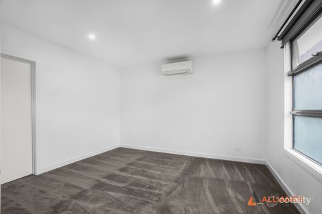 Property photo of 2/30 Ashford Street Templestowe Lower VIC 3107